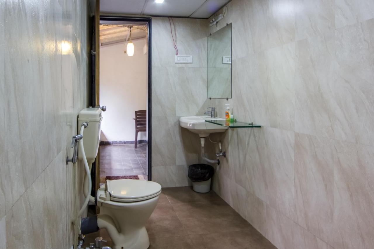 Apple Tree Apartments Koregaon Park Пуна Экстерьер фото
