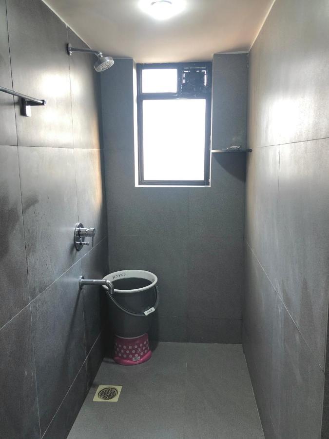 Apple Tree Apartments Koregaon Park Пуна Экстерьер фото